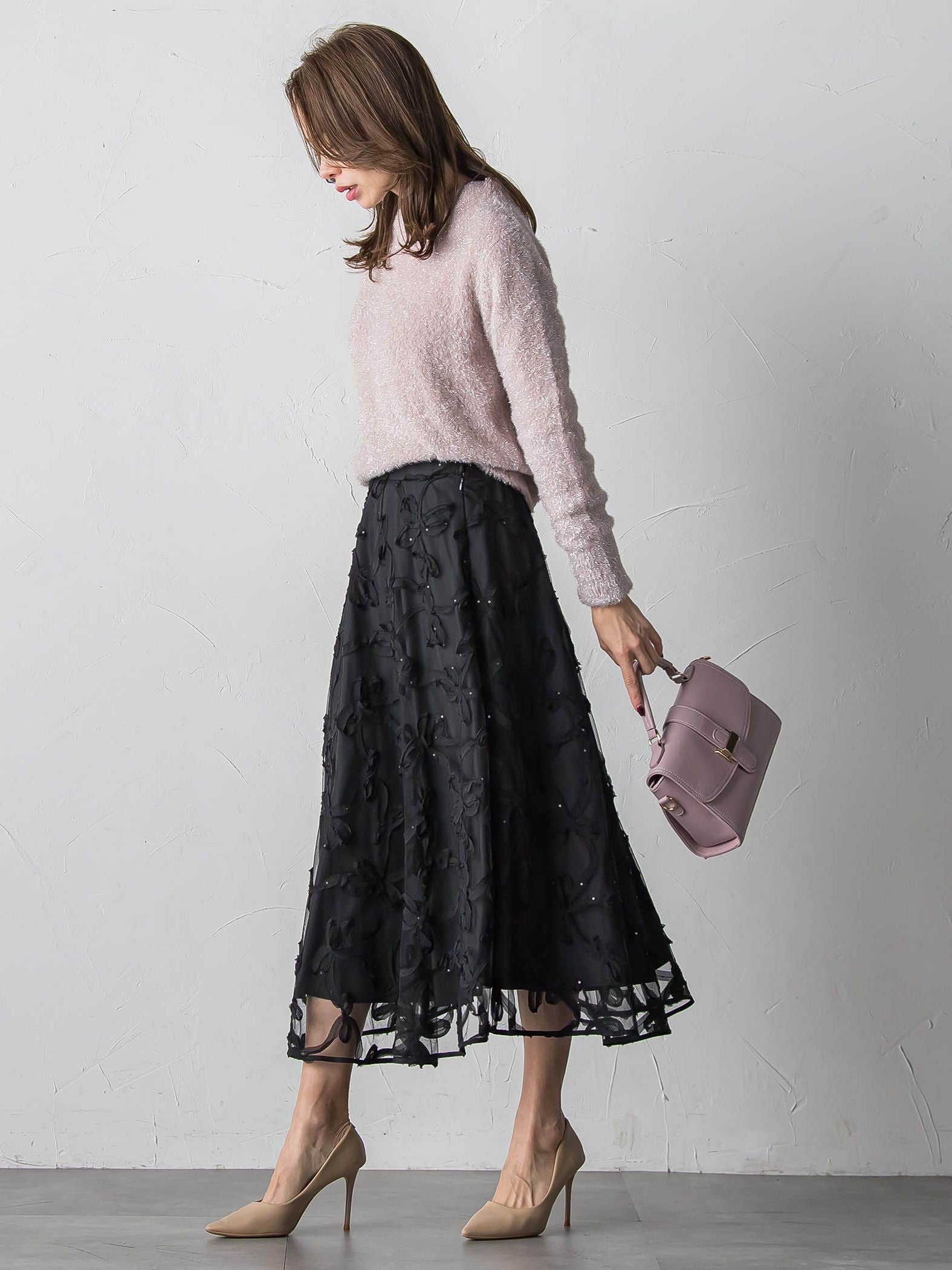 ラメシャギーニット