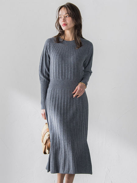 ニットワンピース