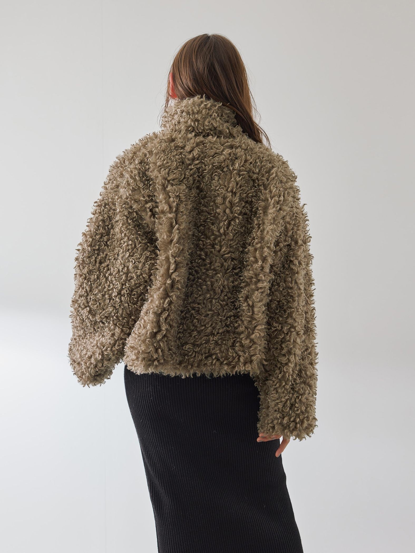 プードルフェイクファーブルゾン