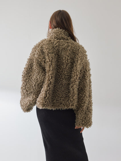 プードルフェイクファーブルゾン