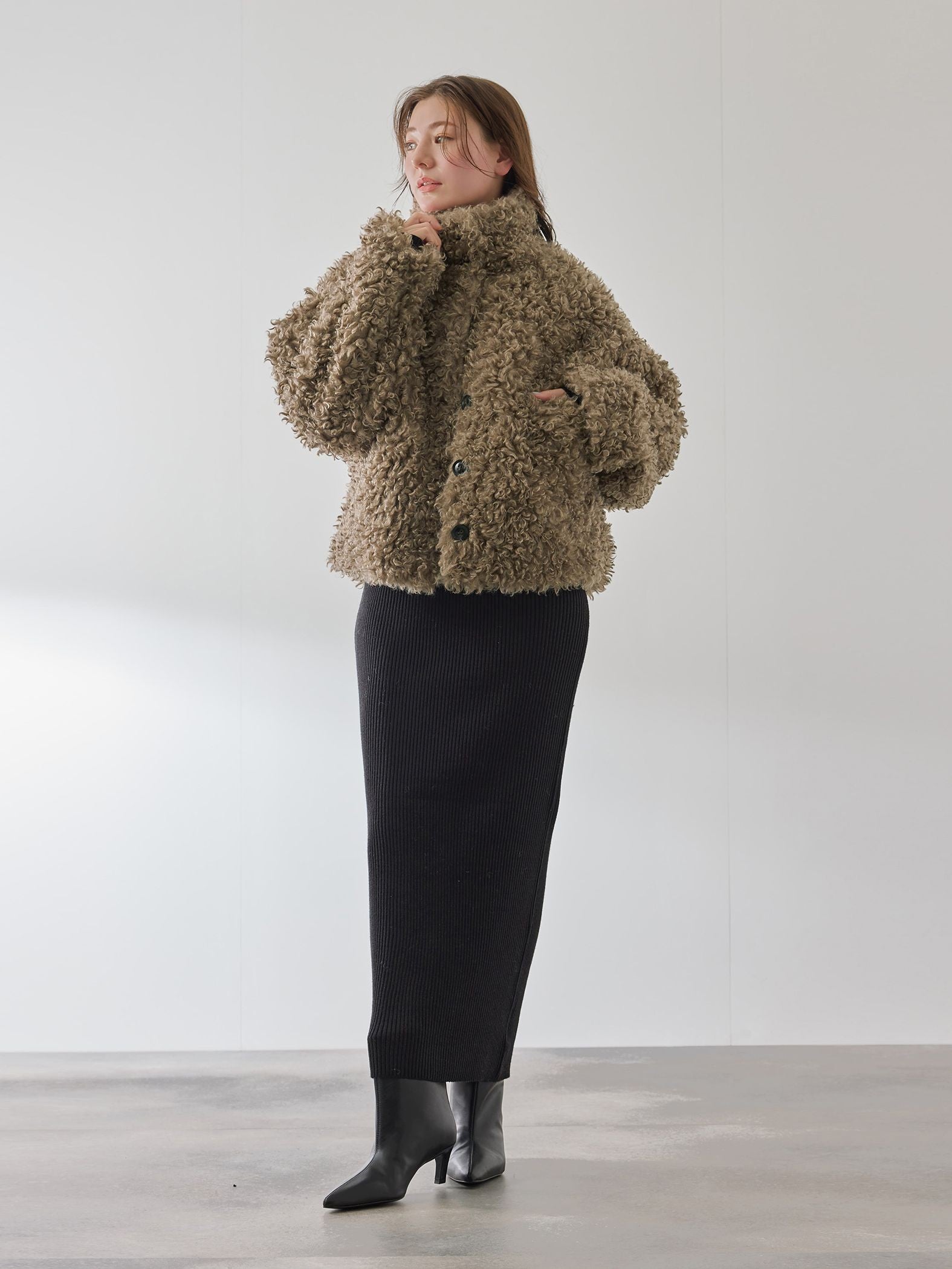 プードルフェイクファーブルゾン