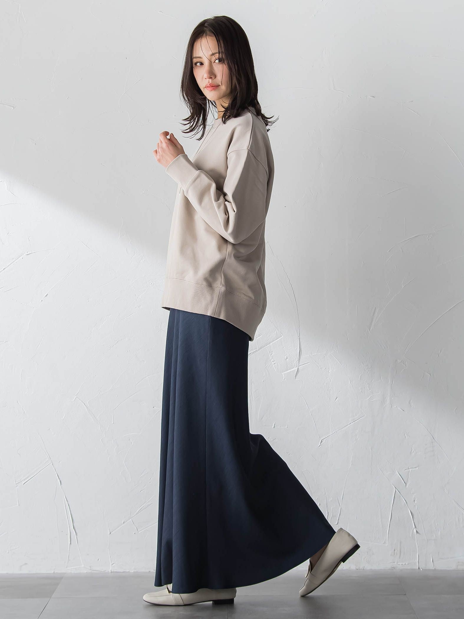 【WEB限定】バックプレートカットソー