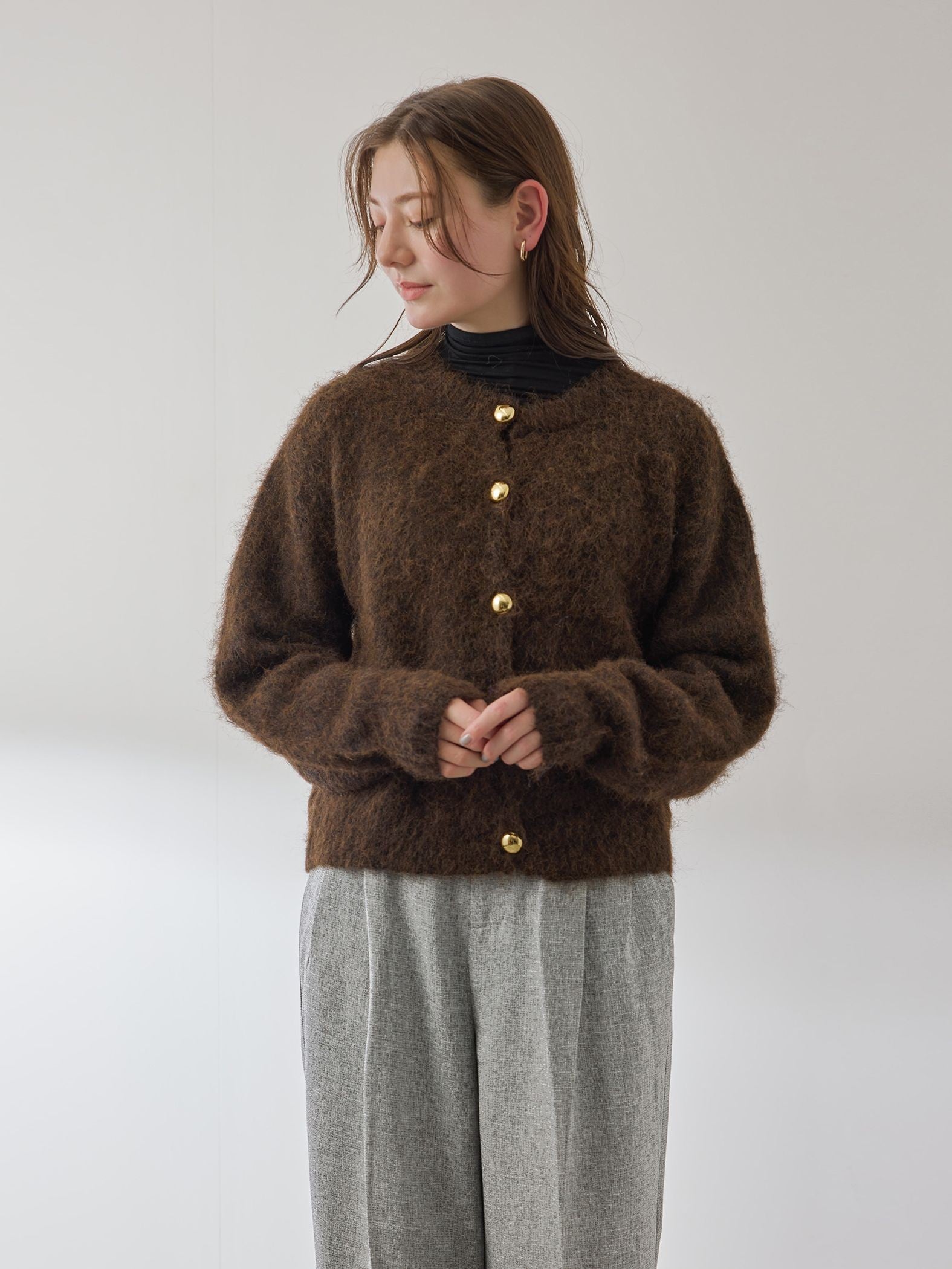 ソフトシャギー起毛メタルボタンカーディガン