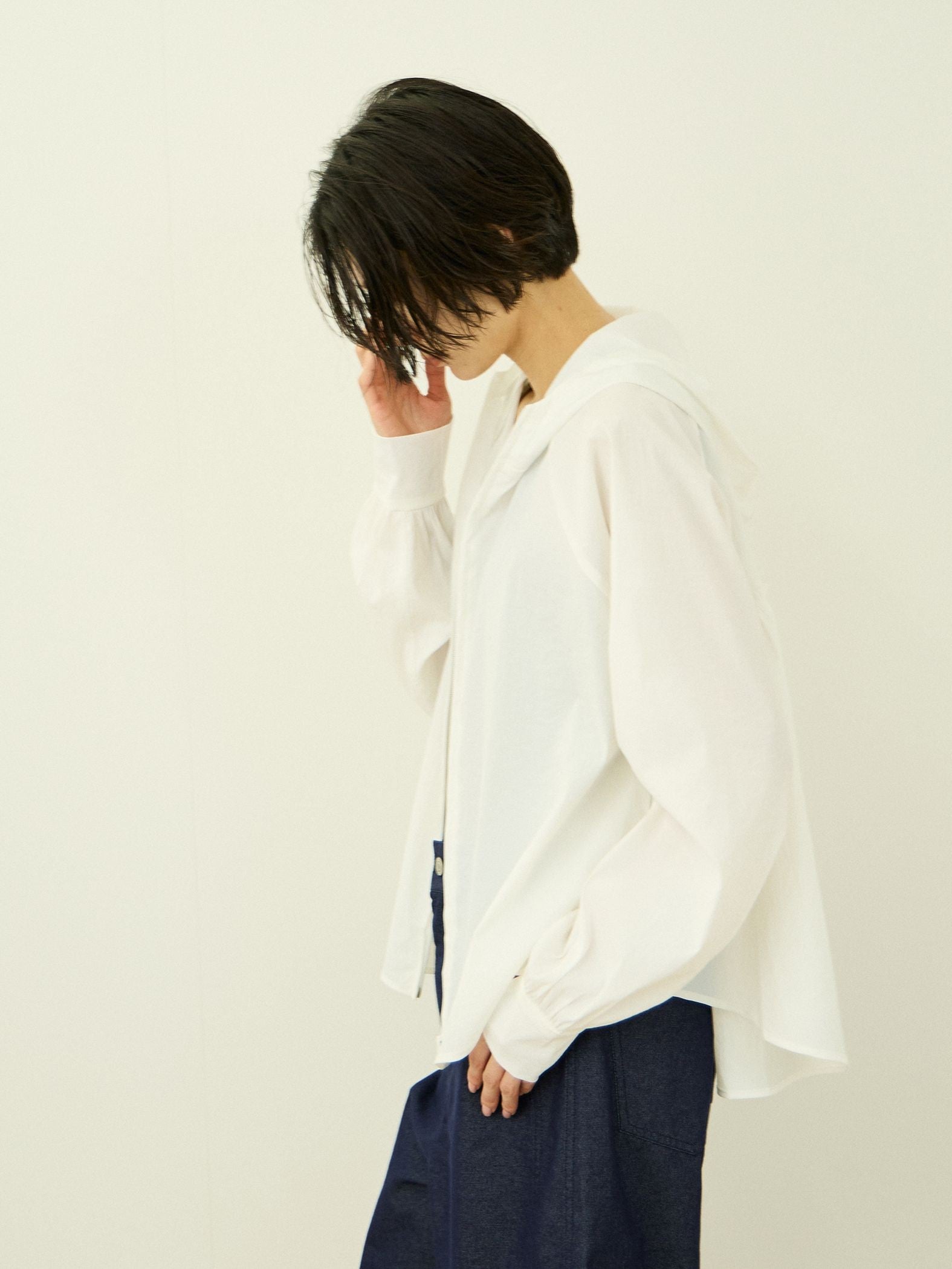 【日傘より、自由】ひんやりバックデザインパーカー