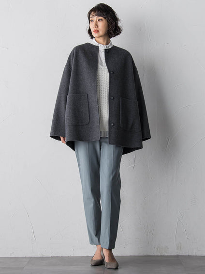 <極>”軽さと贅沢なぬくもり”ノーカラーリバーコート