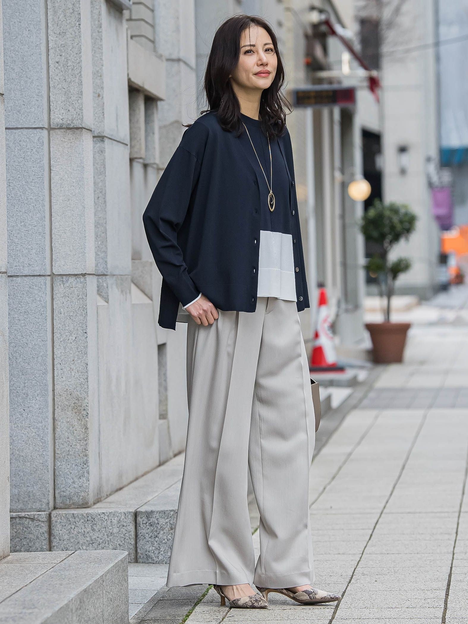 UVカットVネックカーディガン≪WEB限定11号あり≫