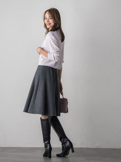 Vネックビジューカーディガン≪手洗い可能≫