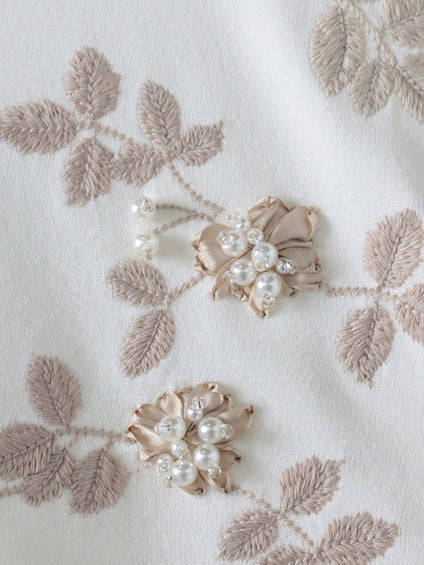 【新色追加】ボタニカルモチーフ刺繍カーディガン