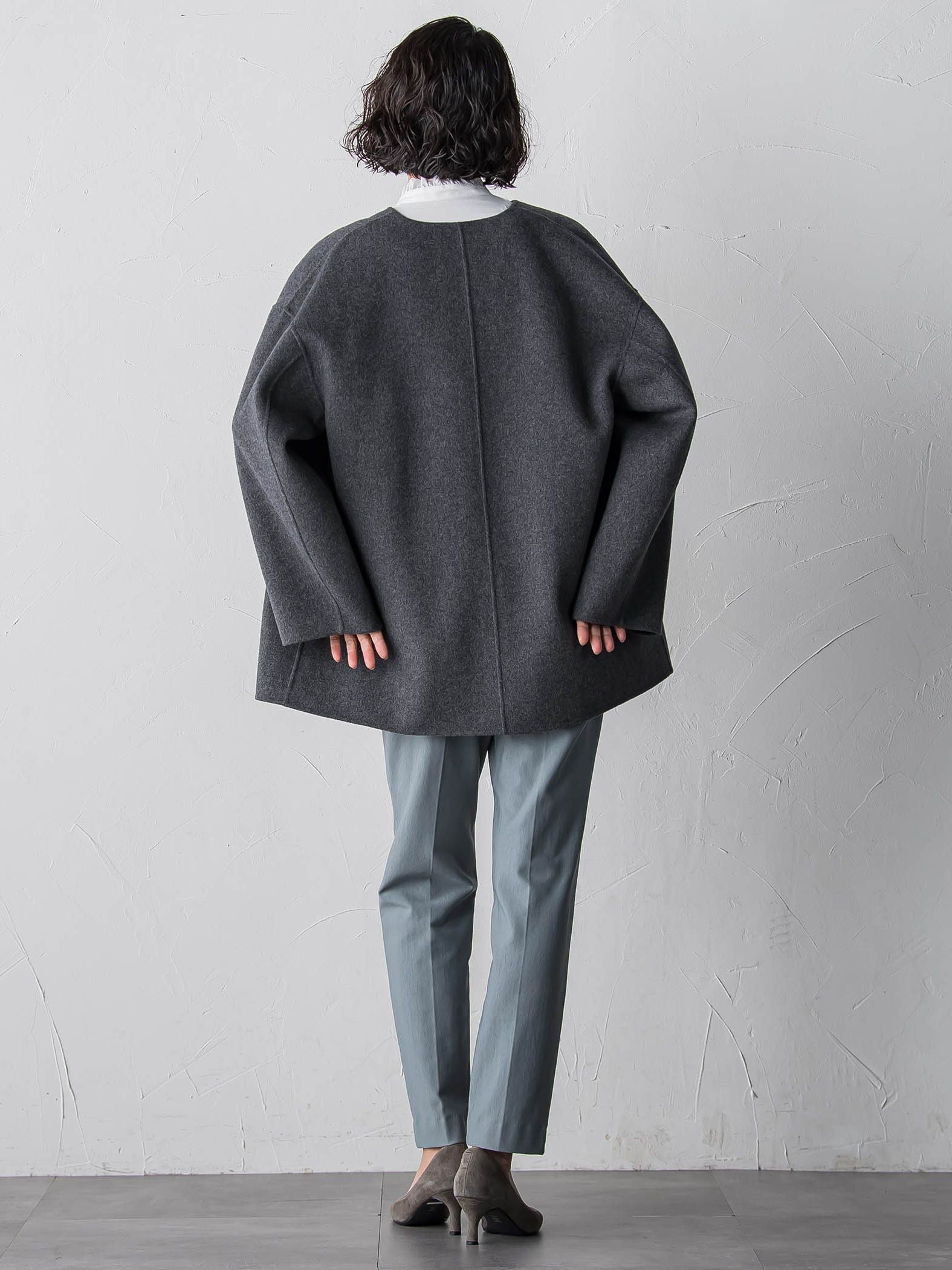 【大きいサイズ】<極>”軽さと贅沢なぬくもり”ノーカラーリバーコート