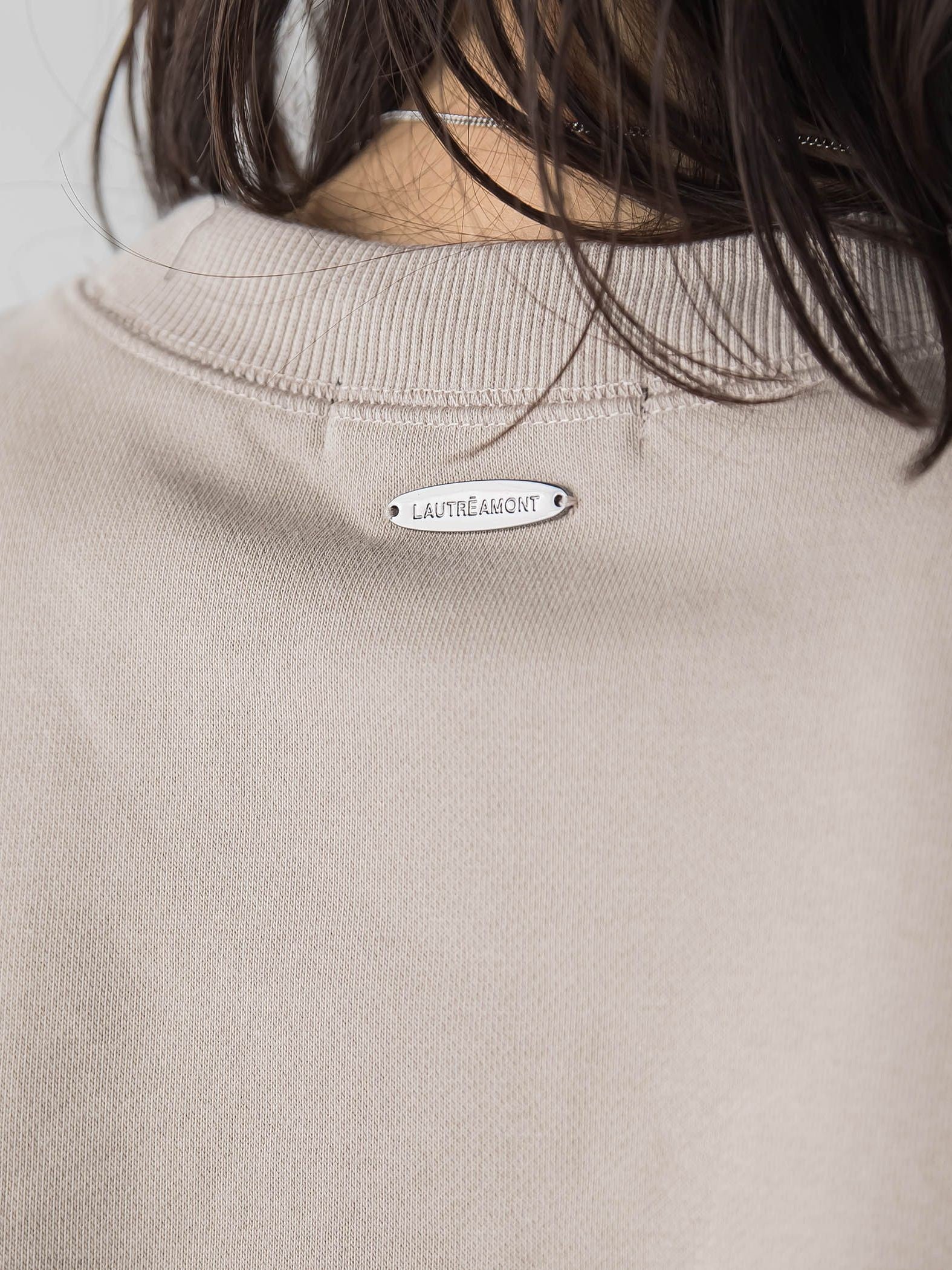 【WEB限定】バックプレートカットソー