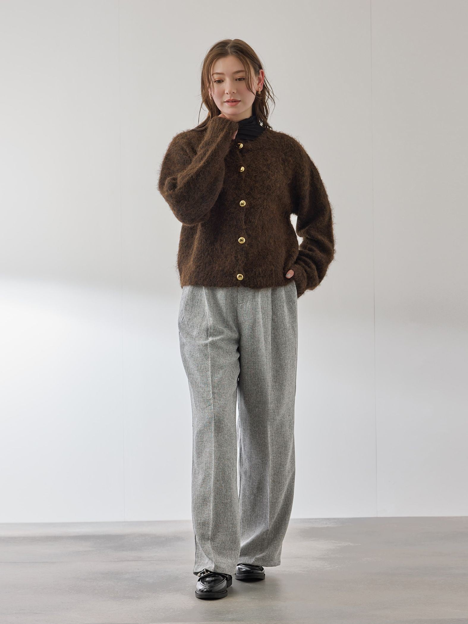 ソフトシャギー起毛メタルボタンカーディガン