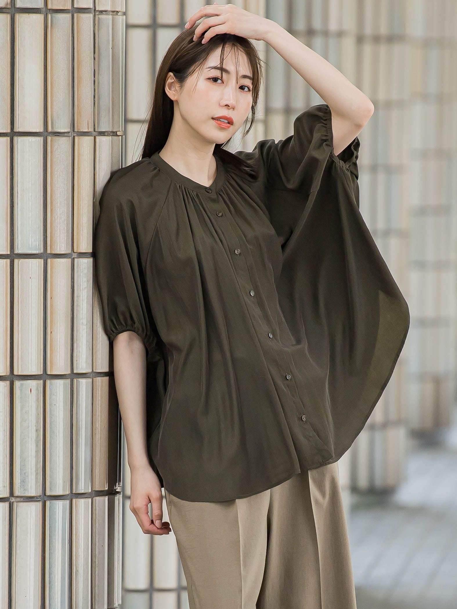 【WEB限定】ドルマンギャザーブラウス≪手洗い可能≫