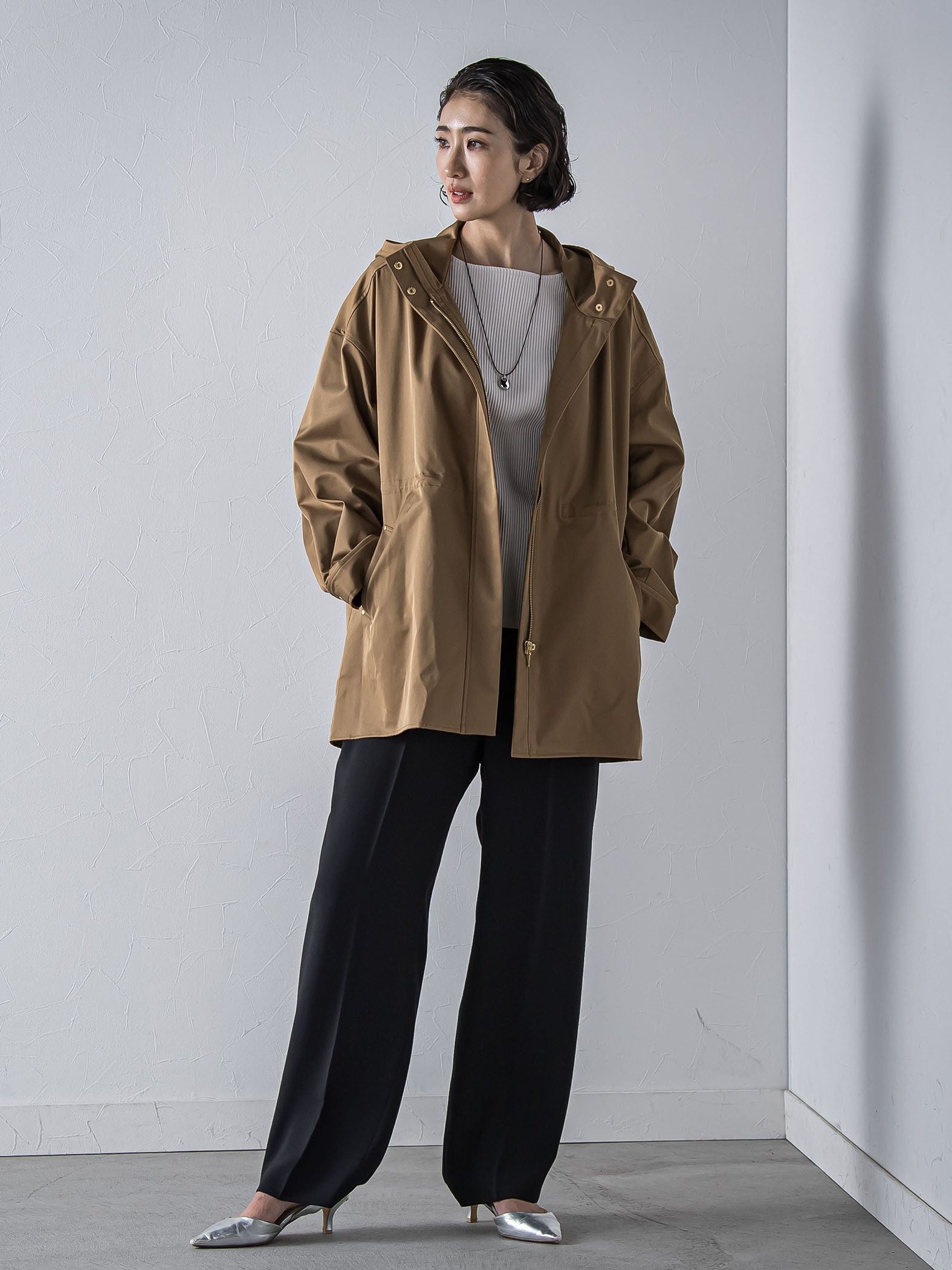 ”シルエットの変化が楽しめる”ストレッチマウンテンパーカー