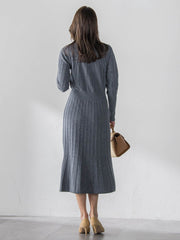 ニットワンピース