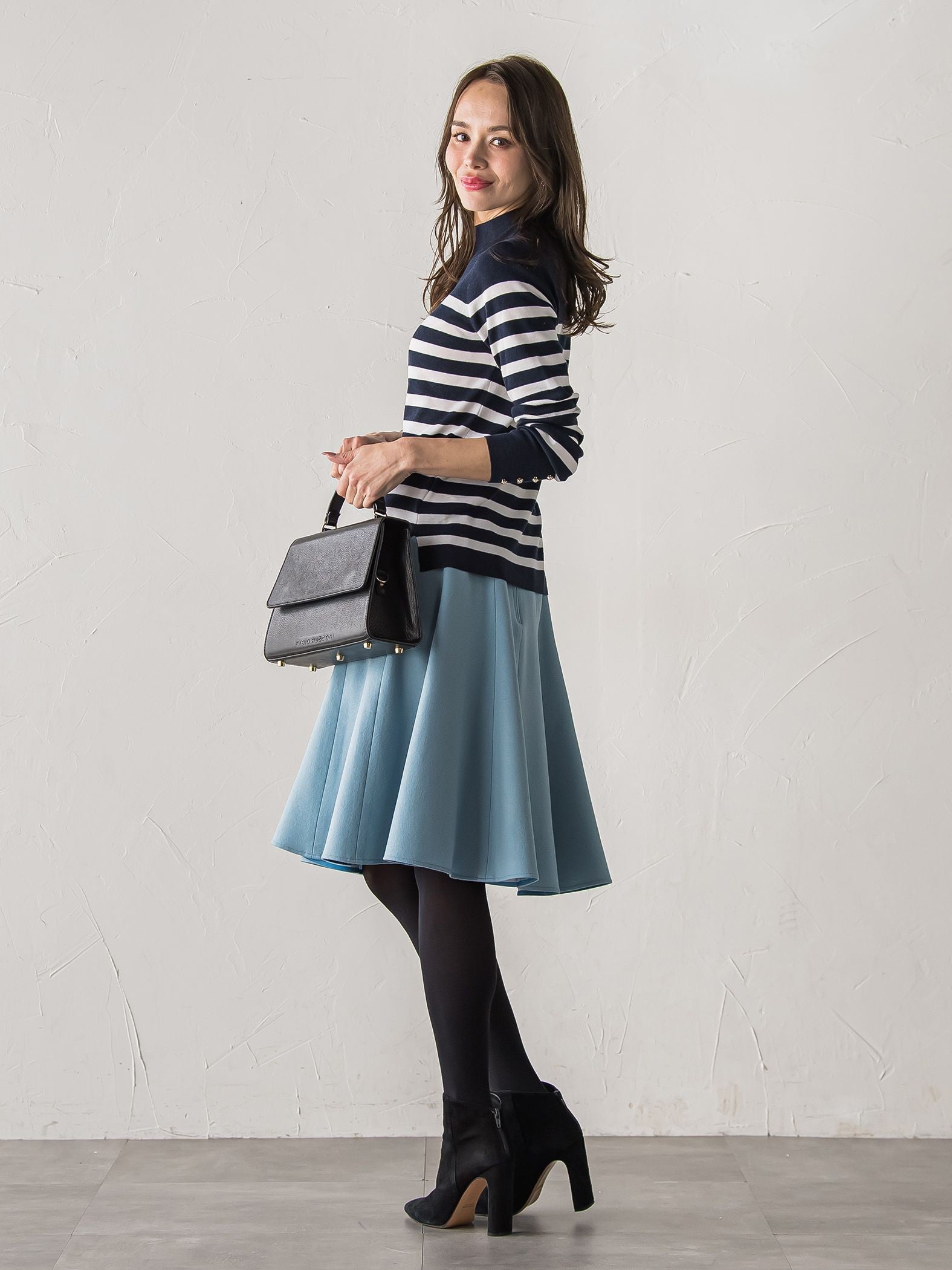 BRISBANEハイネックニット