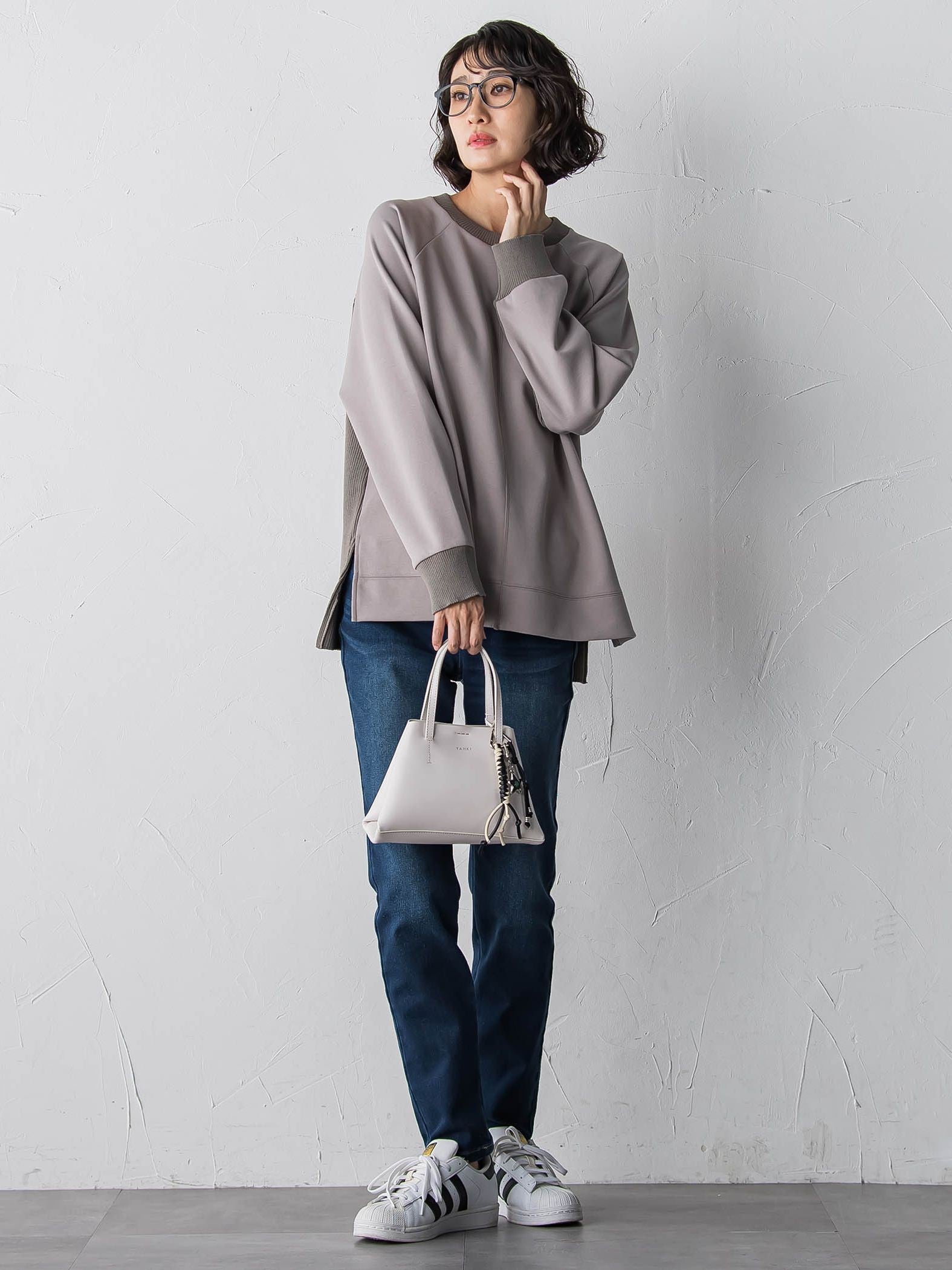 【biyori】ダンボールドッキングカットソー