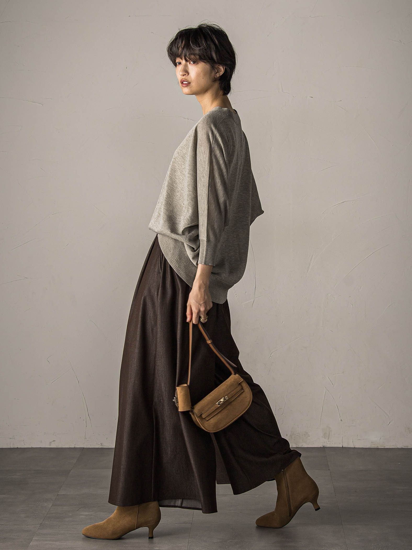LEVITAシアーVネックドルマンニットプルオーバー≪手洗い可能≫