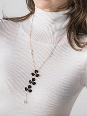 エポフラワーナローネックレス