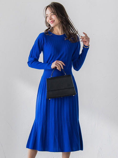 ニットワンピース