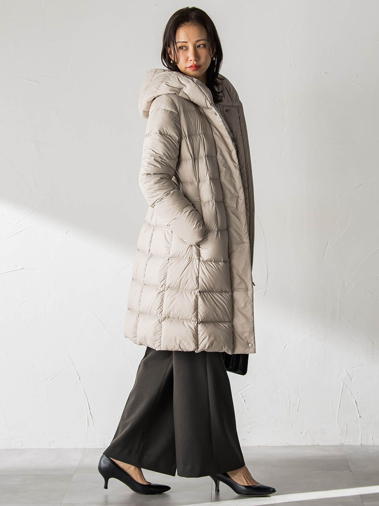 Surface Light 2Wayフードダウンコート