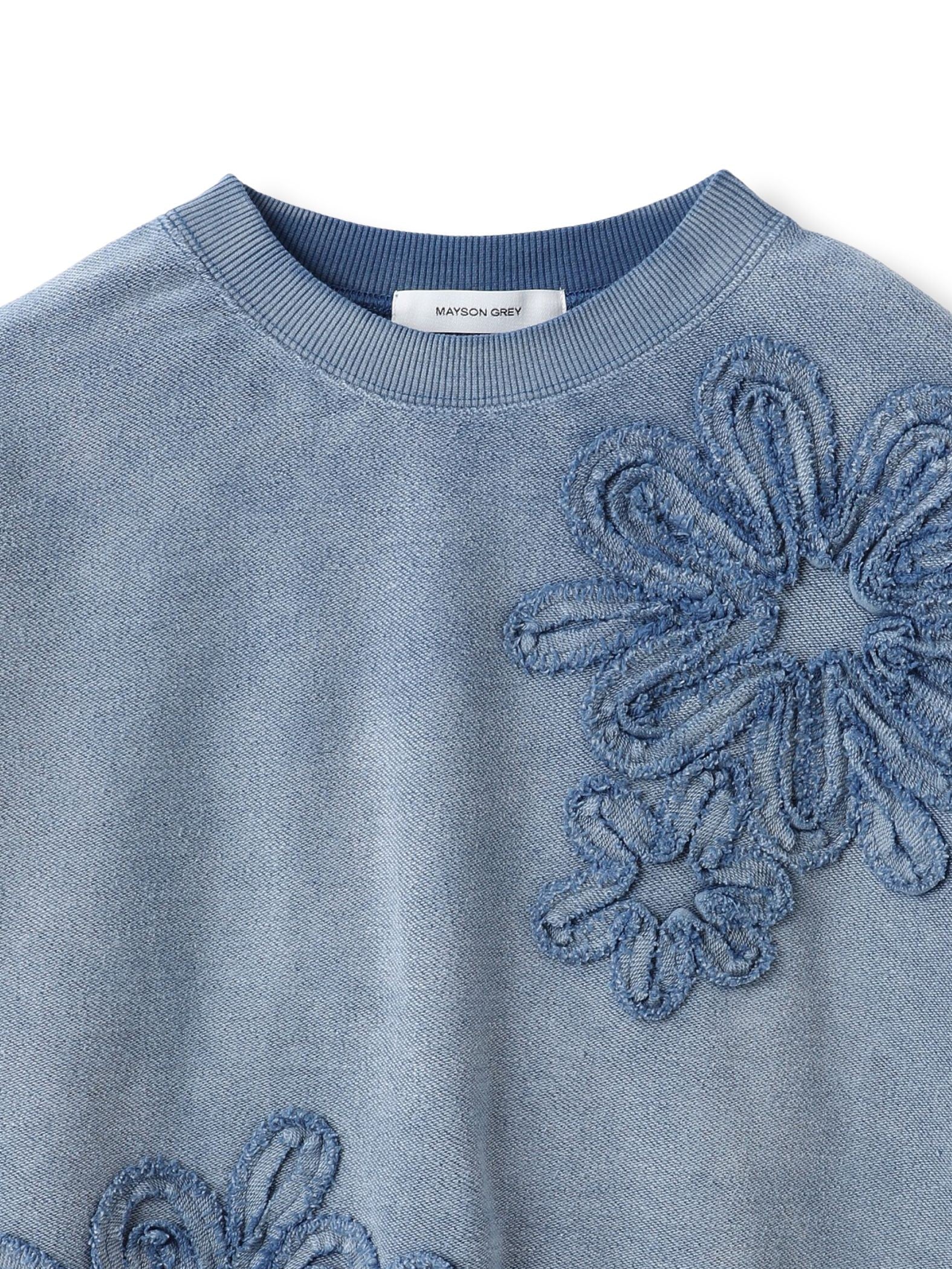 フラワーモチーフプルオーバー≪洗濯機で洗える≫