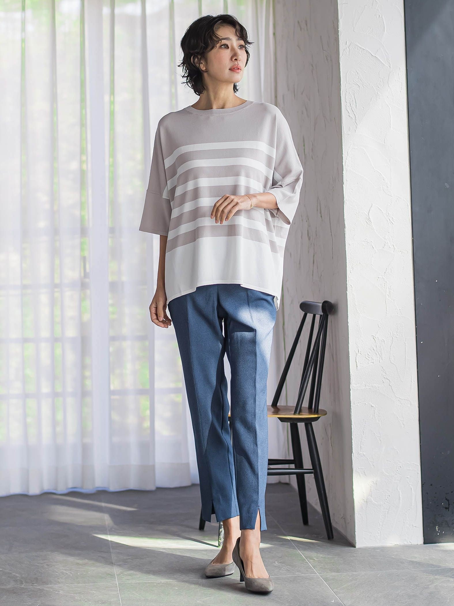 【WEB限定】“まるでデニム見え”裾スリットテーパードパンツ