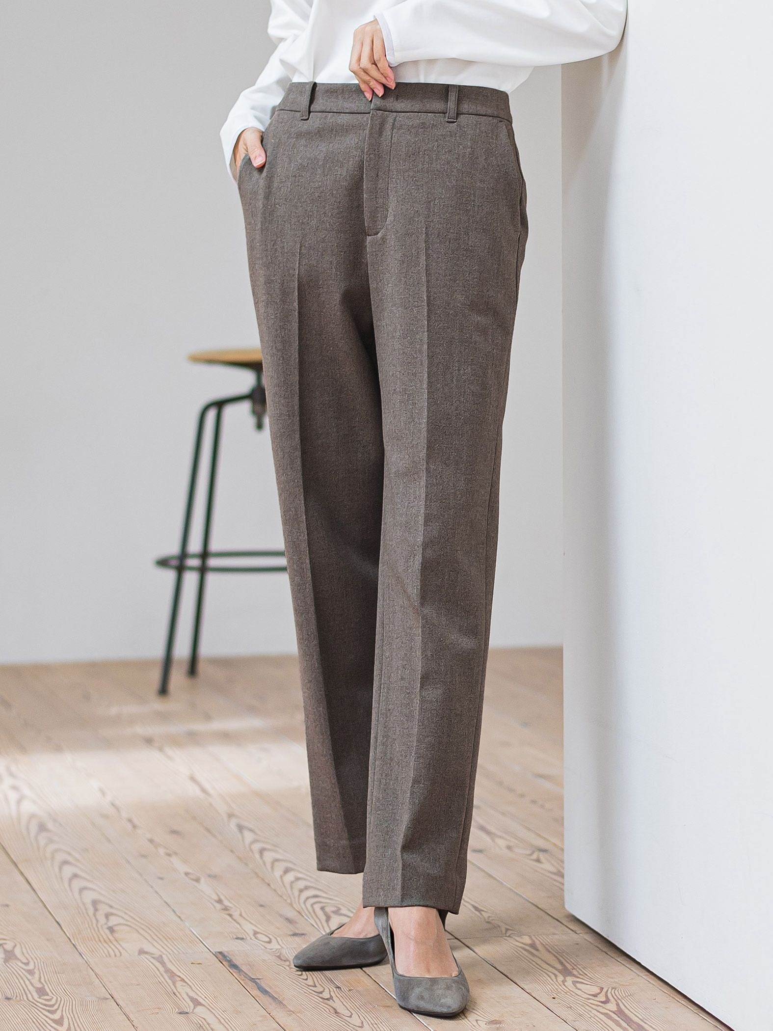 【大きいサイズ】ピクシエスタストレートパンツ≪洗濯機で洗える≫