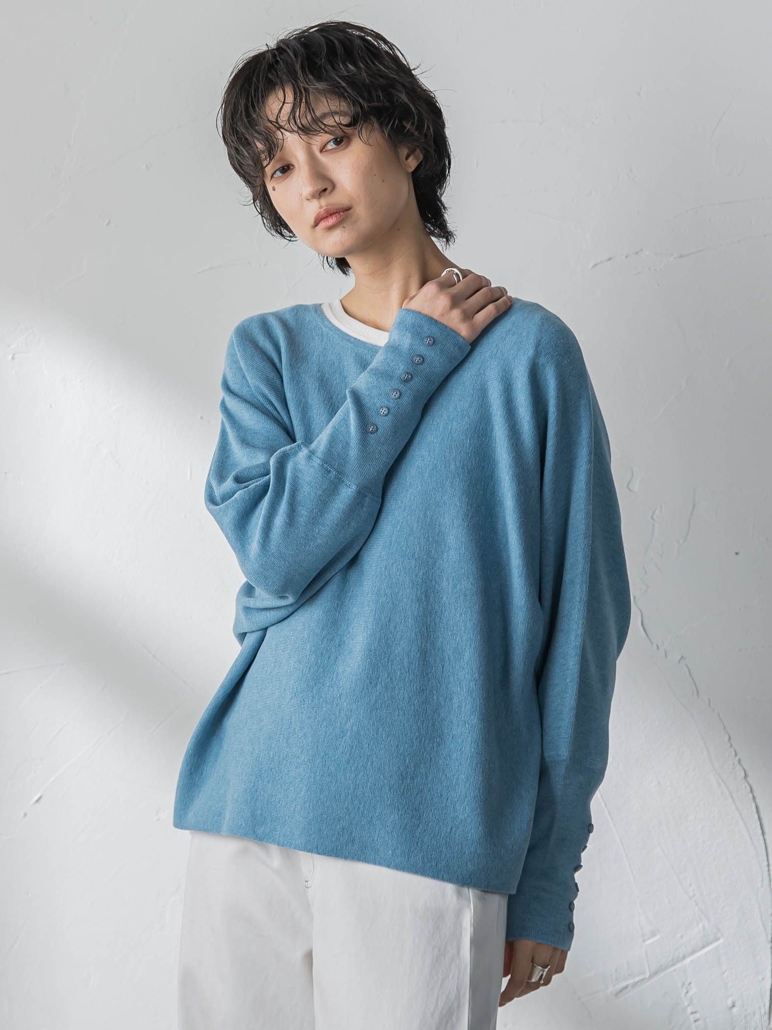 袖口ボタンドルマンニットプルオーバー≪手洗い可能≫