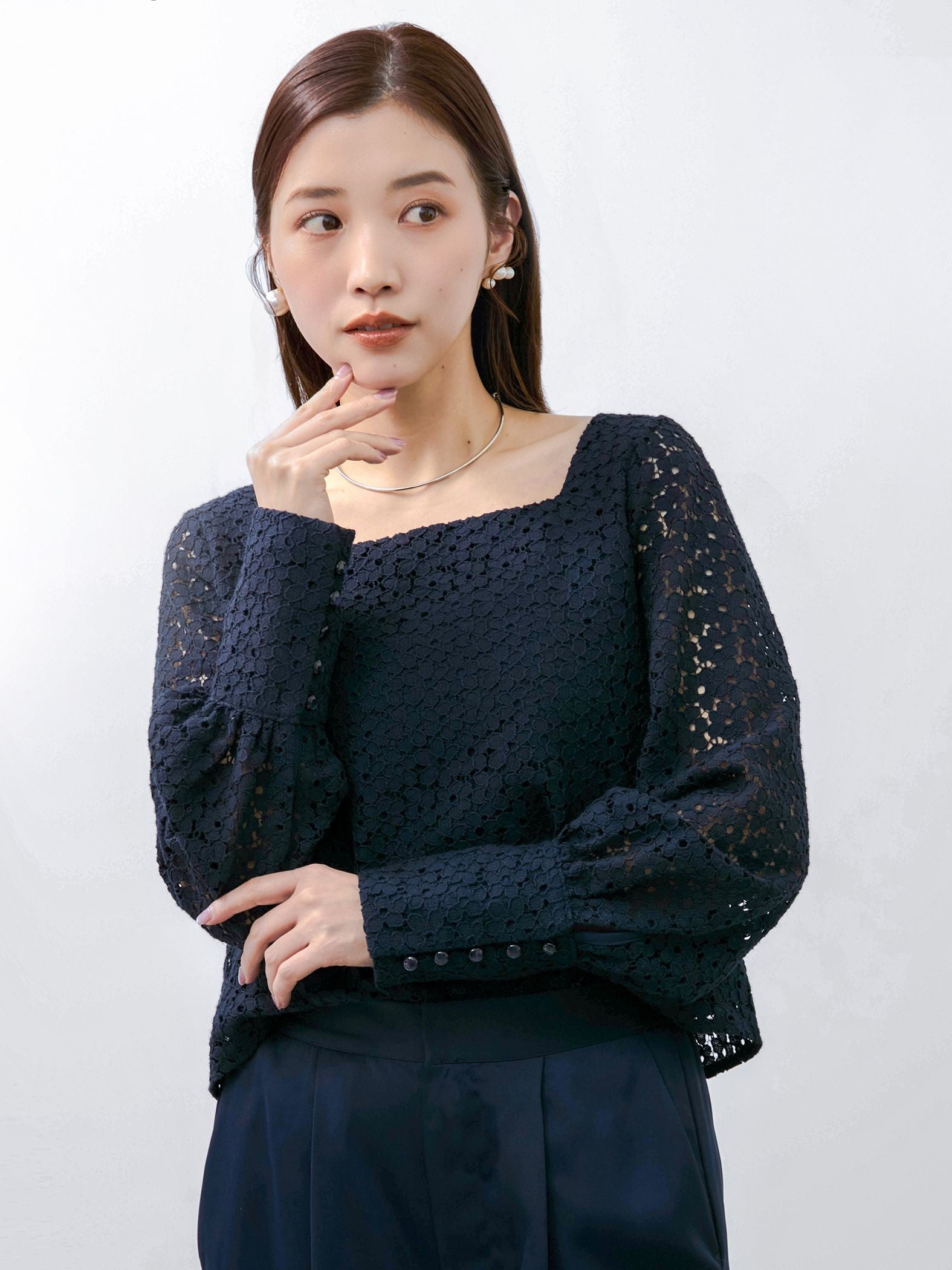 【SHIORI IRIE コラボ】スクエアネックレースブラウス≪手洗い可能≫