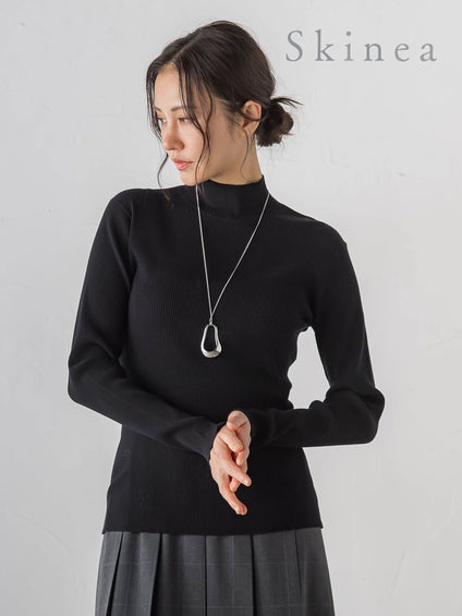 【Skinea】≪着るスキンケア≫リブハイネックニット