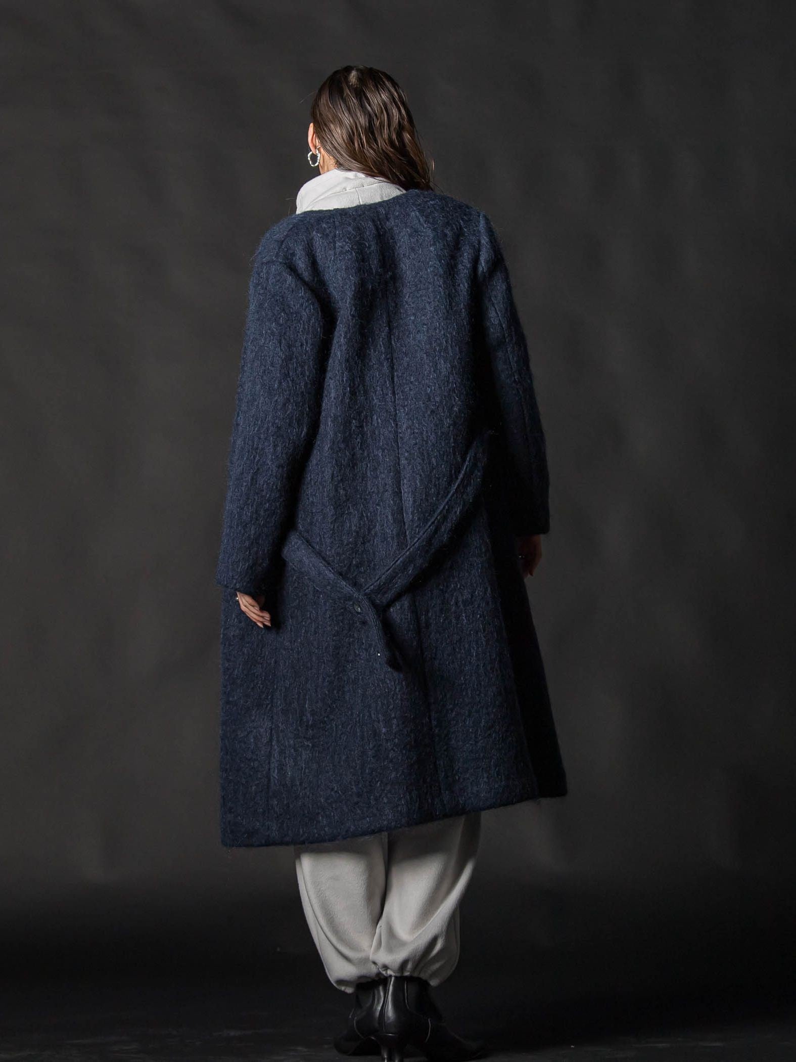 【deluxee'm】ループシャギーアシンメトリーベルトコート
