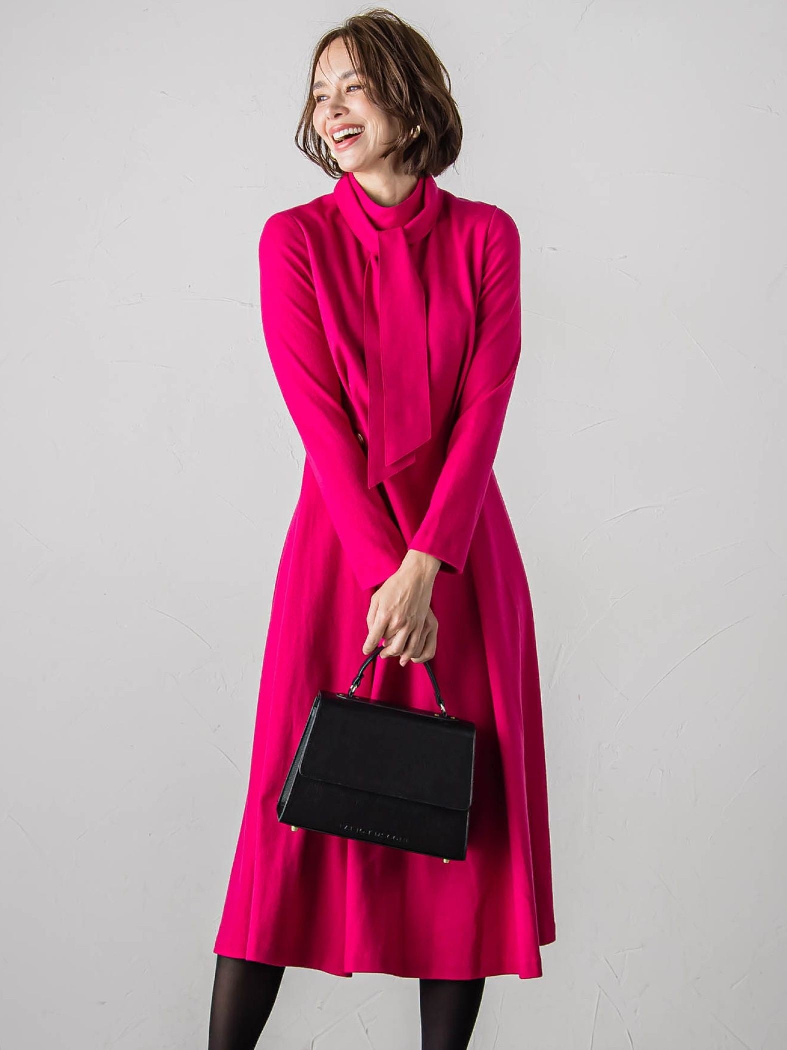 【WEB限定カラーあり/新色追加】ルミナリー圧縮スムースワンピース