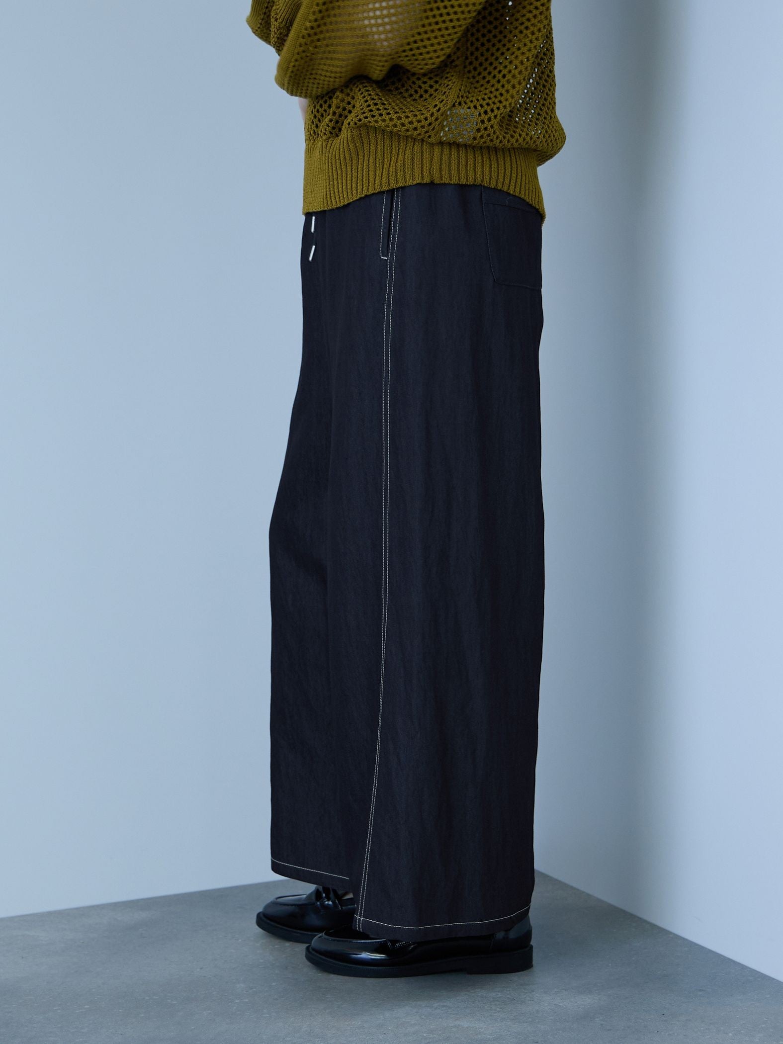 【シーズンレス】ナイロンツイルデニムイージーワイドパンツ