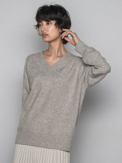 【ふわもち】Vネックニット≪洗濯機で洗える≫