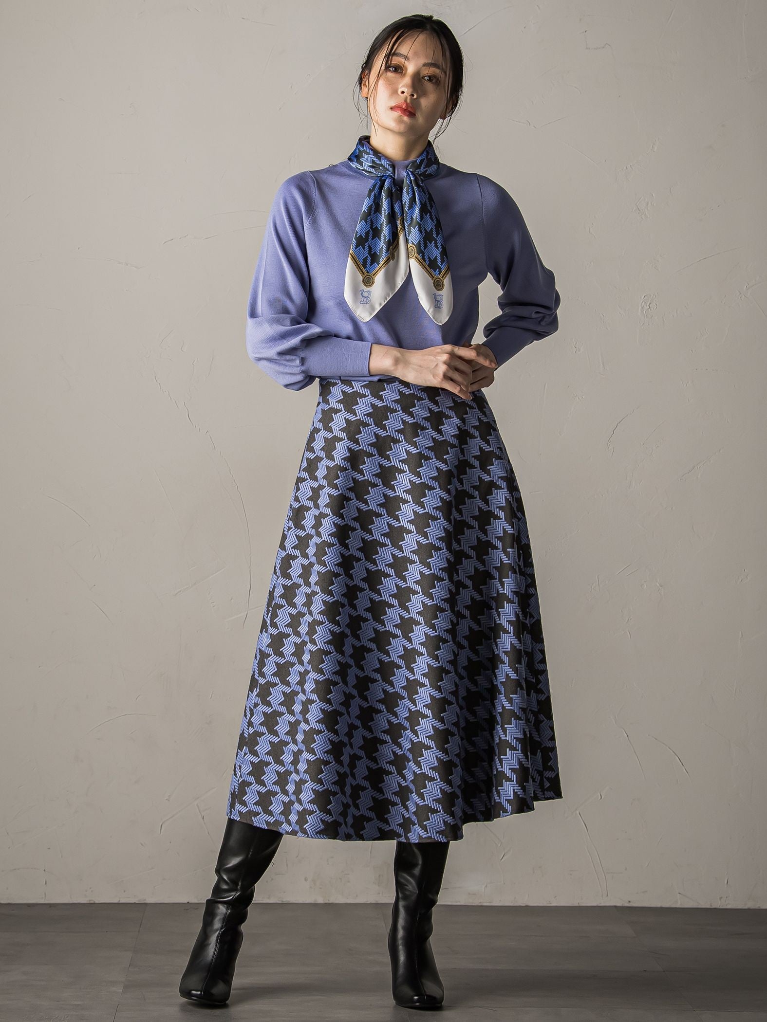 Sサイズ【1度着用】Viaggio Blu ツーピース Sサイズ【1度着用】Viaggio Blu ツーピース