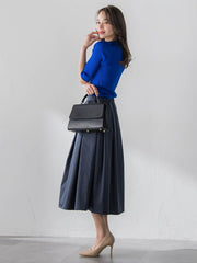 タフタフレアスカート