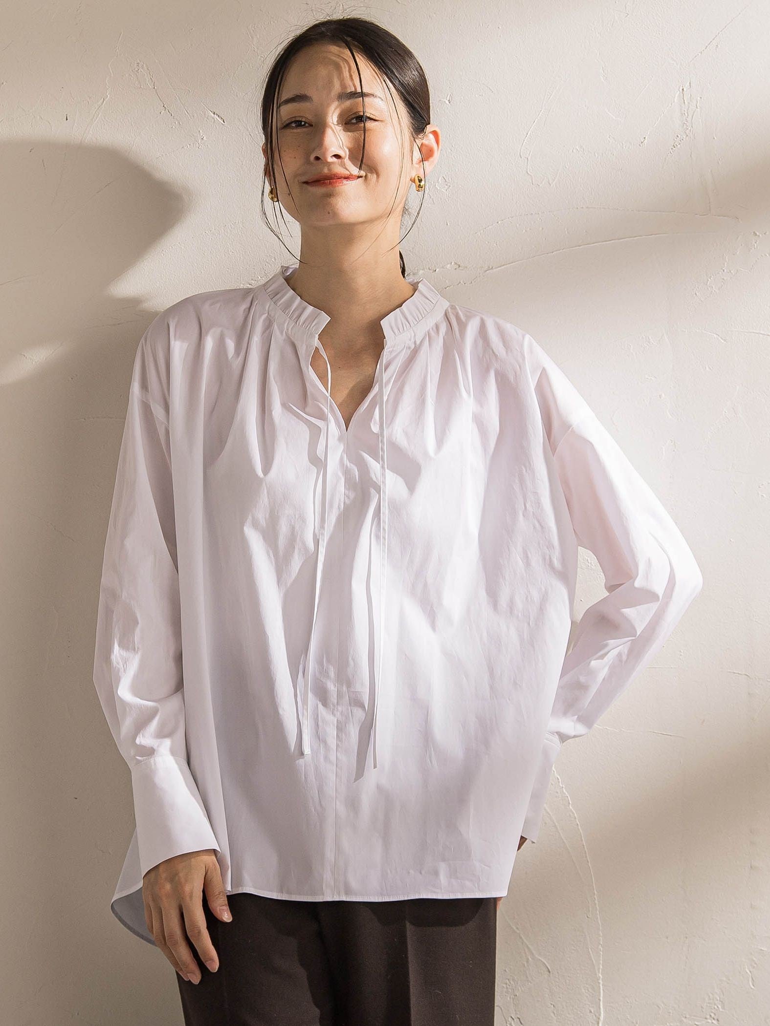 コットンフリルカラーブラウス