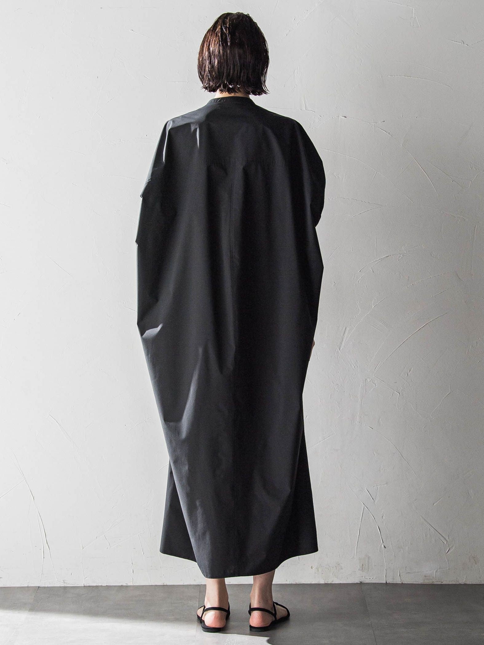 ポリエステルストレッチ撥水加工ドレス