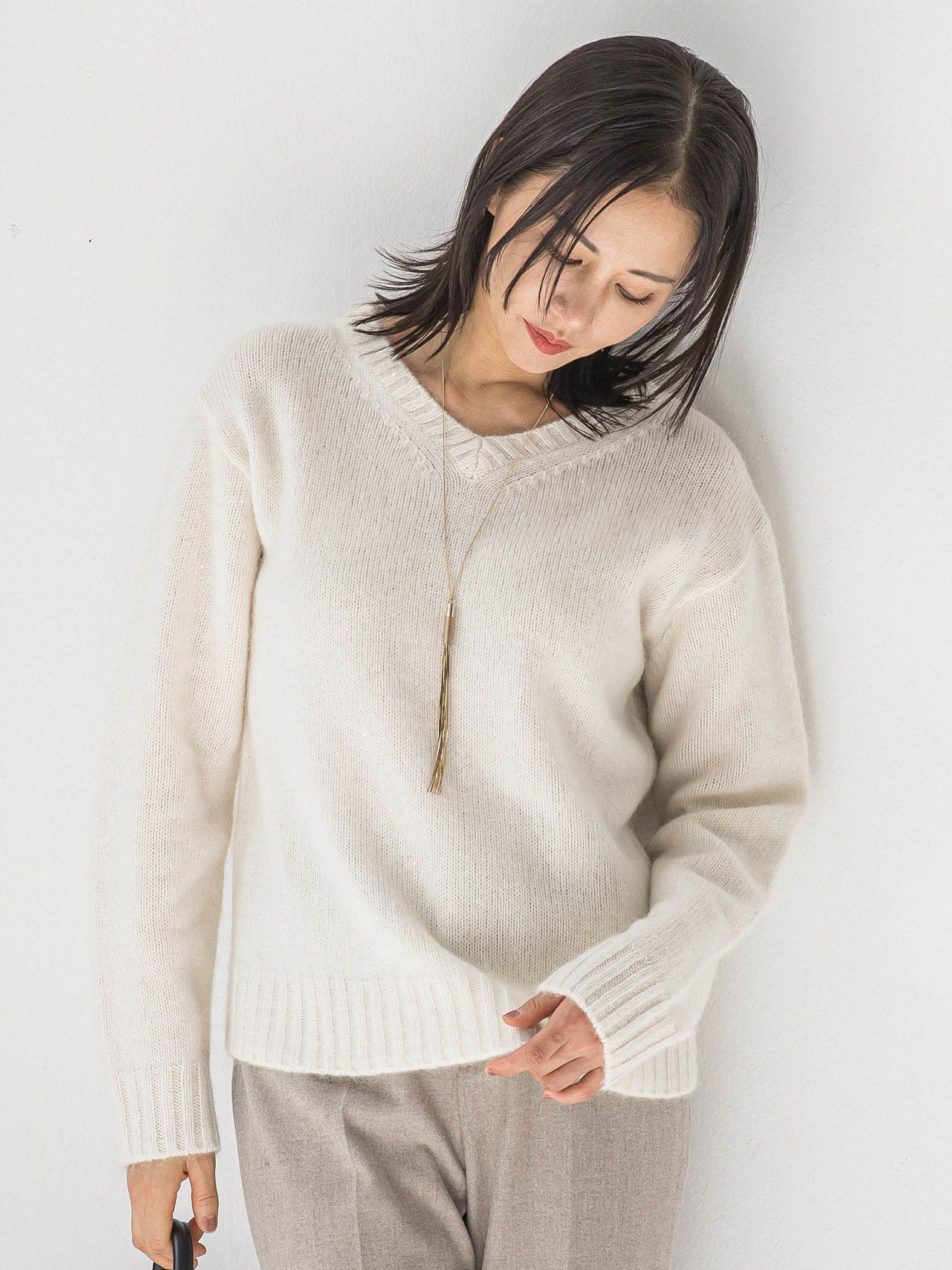 スパンコールラメVネックニット≪洗える≫