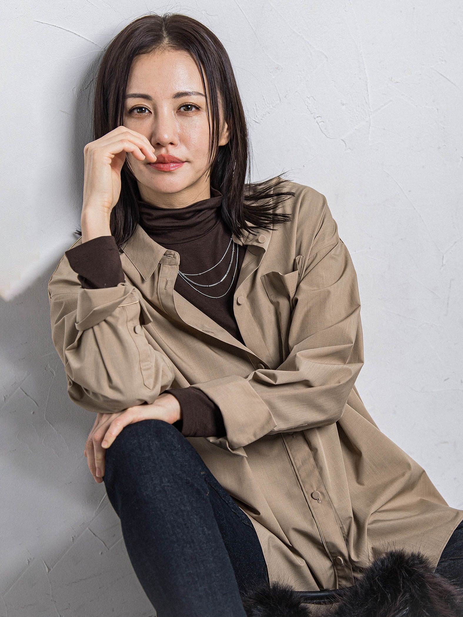 【WEB限定】吸湿発熱スムースストレッチタートルカットソー