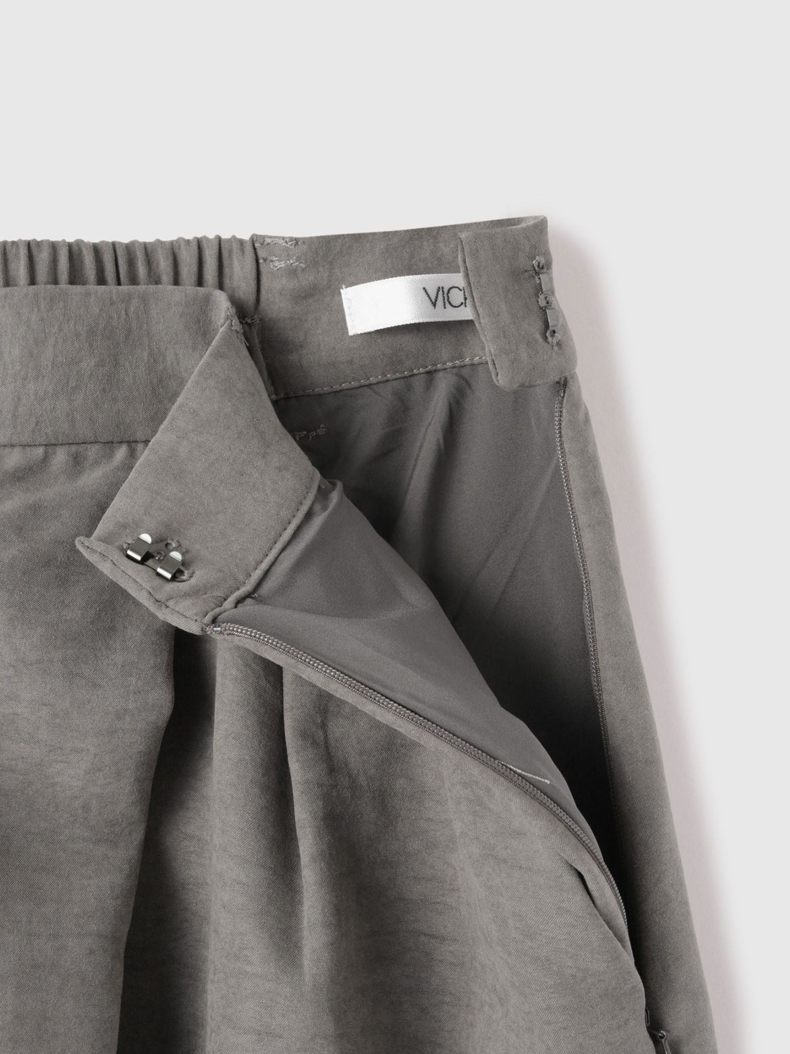 フィブリルサテンラップワイドパンツ≪洗濯機で洗える≫