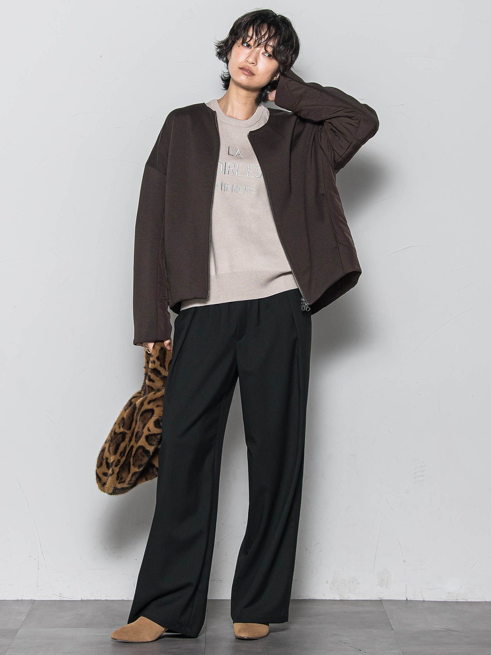 【WEB限定】刺繍ロゴニットプルオーバー≪洗濯機で洗える≫