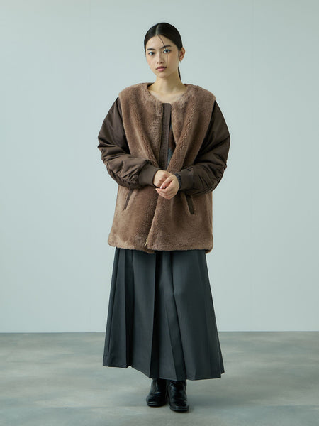 ボア切替ノーカラーミドルコート