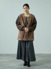 ボア切替ノーカラーミドルコート