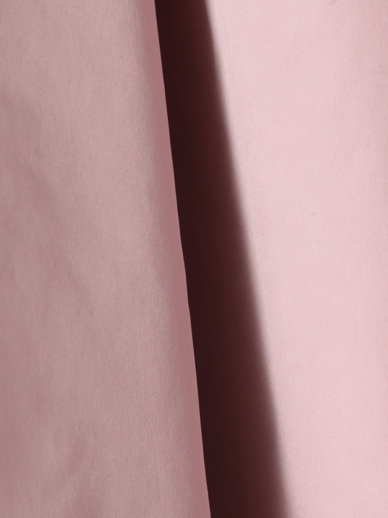 タフタフレアスカート