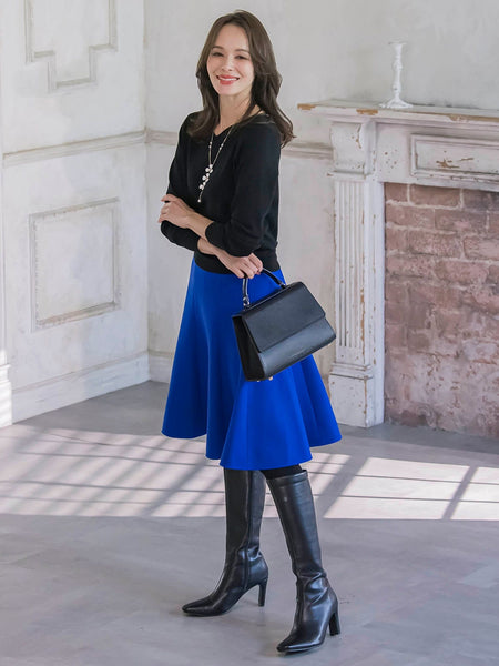 エポフラワーナローネックレス