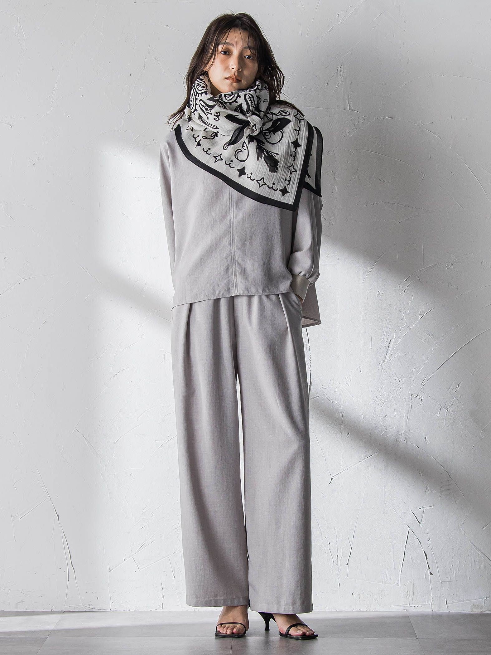 【一瞬で楽とキレイを叶える】タンブラーオックスギャザー袖ブラウス≪手洗い可能≫