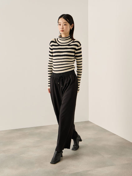 調温バックボタンハイネックニット≪手洗い可能≫