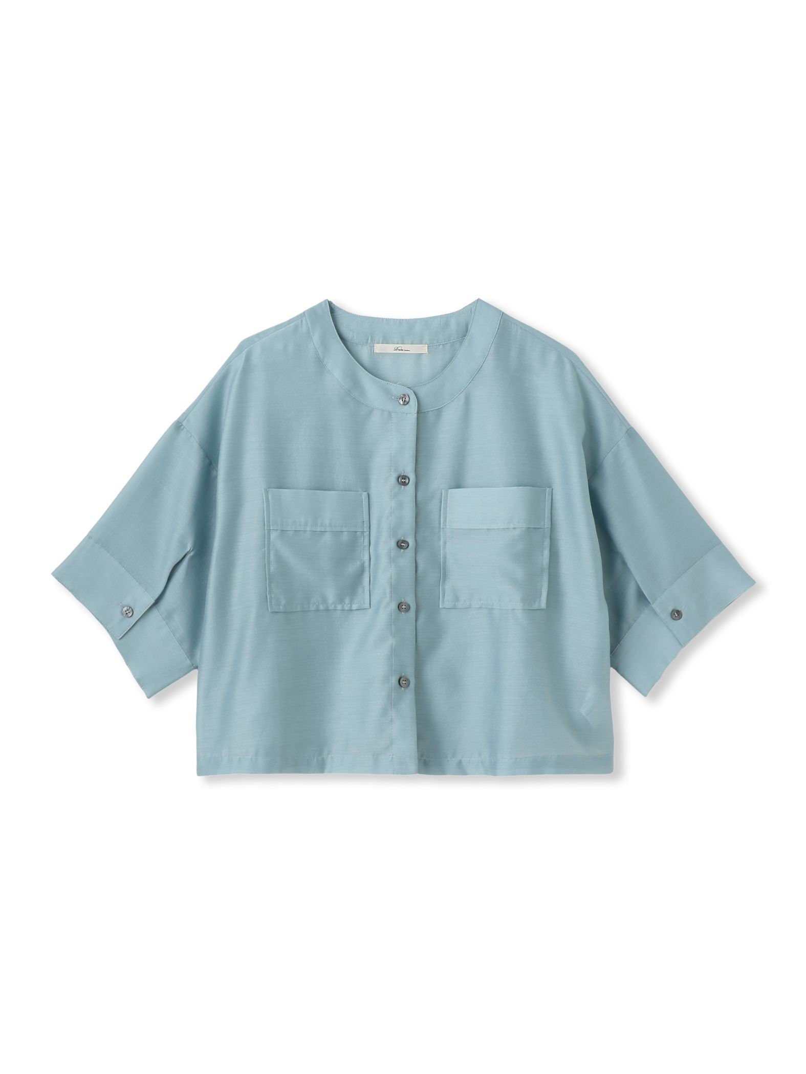 【WEB限定】シアーサテンバンドカラーブラウス