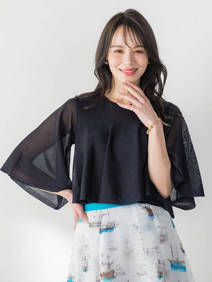 ラッフルニット